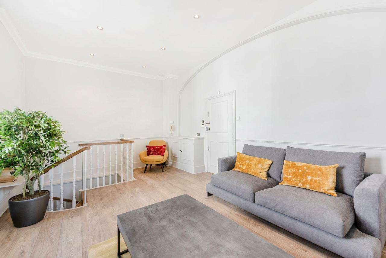 Stylish 2 Bedroom Flat In Knightsbridge Лондон Экстерьер фото